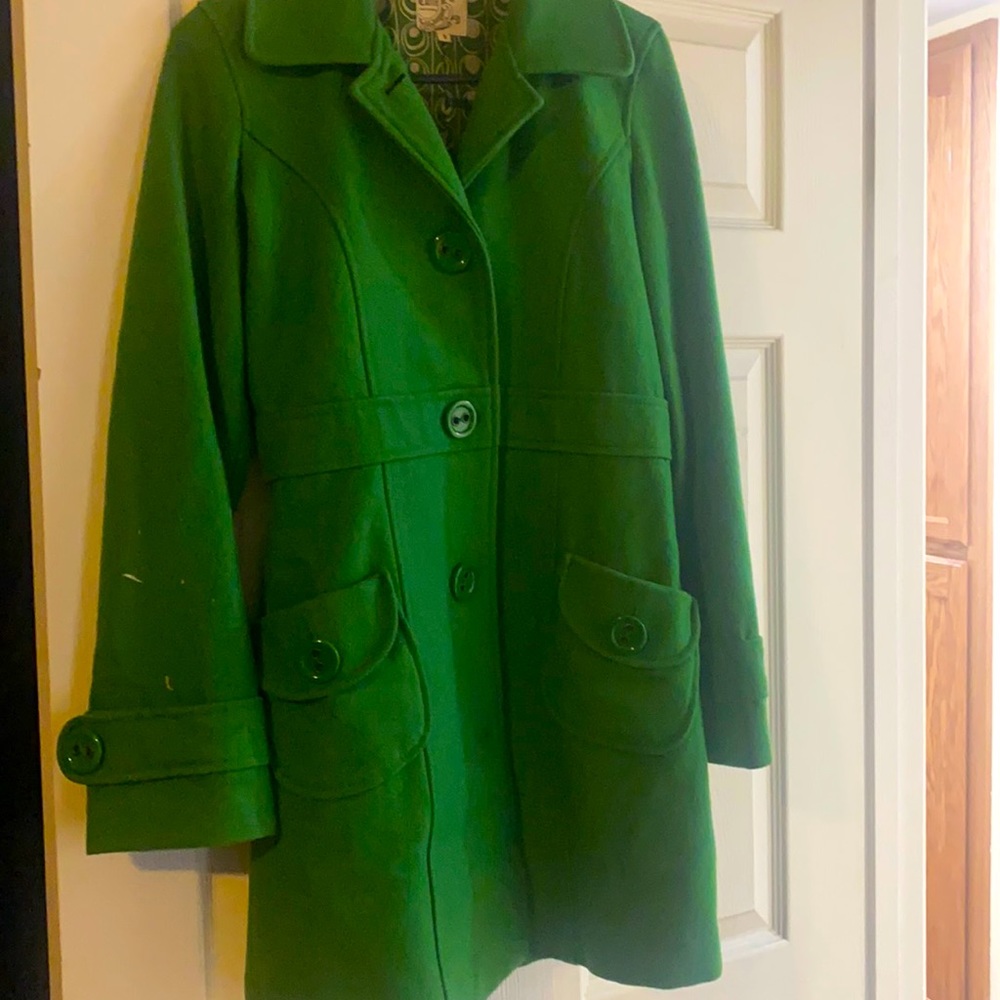 Womens Small Wool Button down Coat With Lining. Gently Used